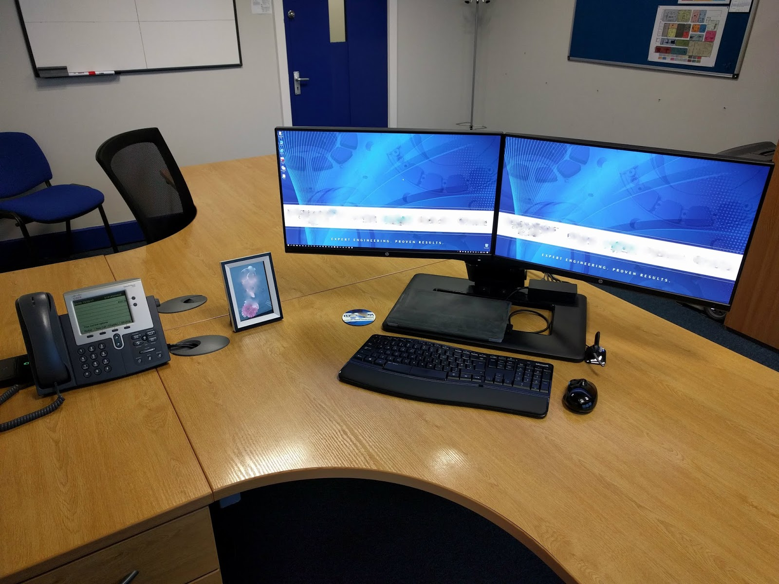 Desk Image